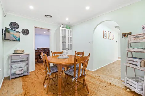 Property photo of 35 The Grandstand St Clair NSW 2759