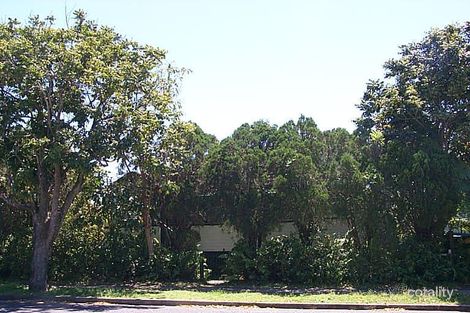 2 Stratton Tce, Wynnum, QLD 4178