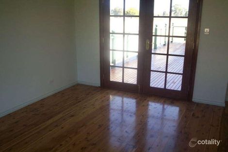 Property photo of 106 Wattle Crescent Narromine NSW 2821