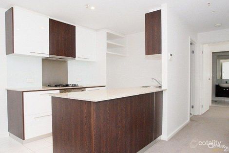 Property photo of 805/82 Queens Road Melbourne VIC 3004