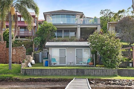 Property photo of 92 Sealand Road Fishing Point NSW 2283