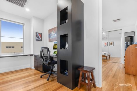 Property photo of 9 Flinders Parade Scarborough QLD 4020