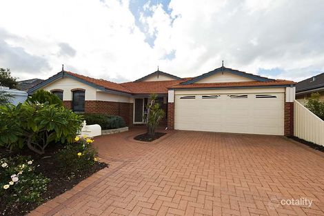9 Pinker Cres, Maida Vale, WA 6057