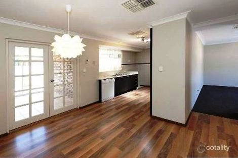 24 Brookside Ave, Kelmscott, WA 6111