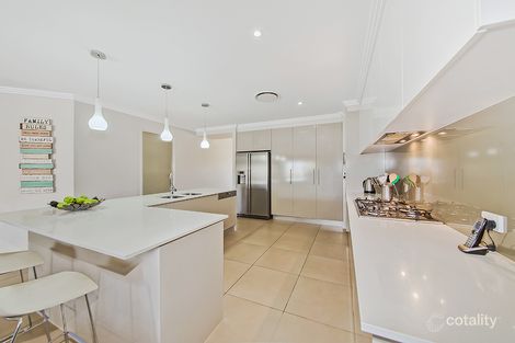 Property photo of 37 Whitby Place Thornlands QLD 4164