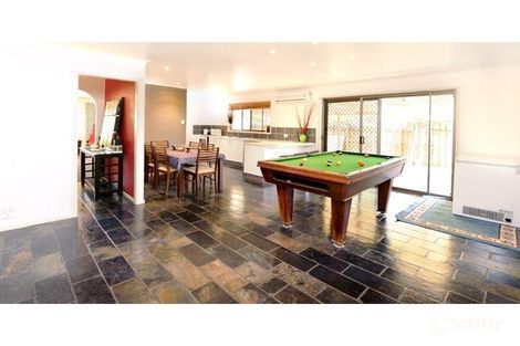 Property photo of 6 Mulla Close Riverhills QLD 4074