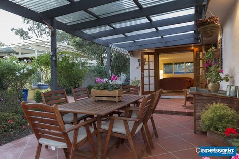 Property photo of 10 Everard Place Kambah ACT 2902