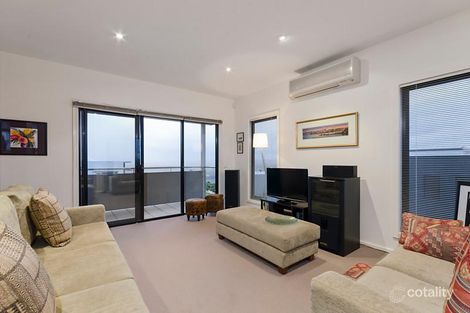 1/21 Wallaroo Way, Highton, VIC 3216