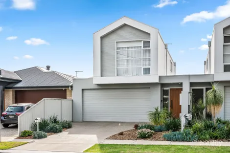 5 Oliphant Ave, Oaklands Park, SA 5046