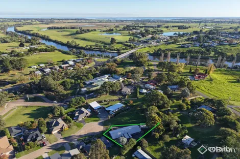 Property photo of 11 Redenbach Court Swan Reach VIC 3903