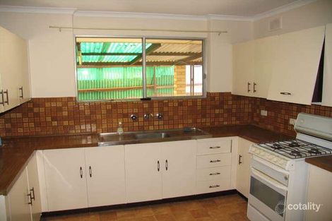 Property photo of 13 Sunglow Crescent Hackham West SA 5163