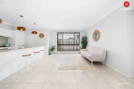 Property photo of 15 Rowley Street Elizabeth Hills NSW 2171