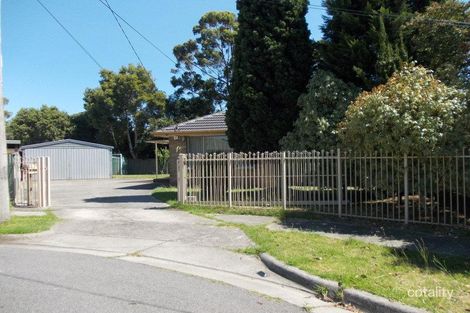 8 Page Cl, Noble Park, VIC 3174