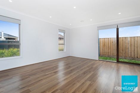 Property photo of 78 Hawking Crescent Fraser Rise VIC 3336