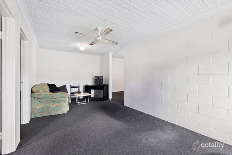 Property photo of 1-4/176 Baker Street Koongal QLD 4701