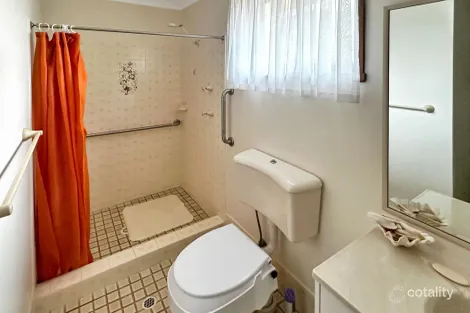 Property photo of 36 Koonwarra Drive Hawks Nest NSW 2324