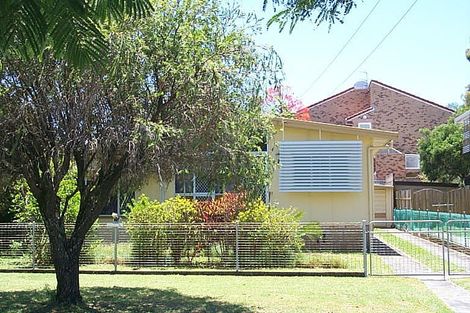 Property photo of 17 Victor Avenue Paradise Point QLD 4216