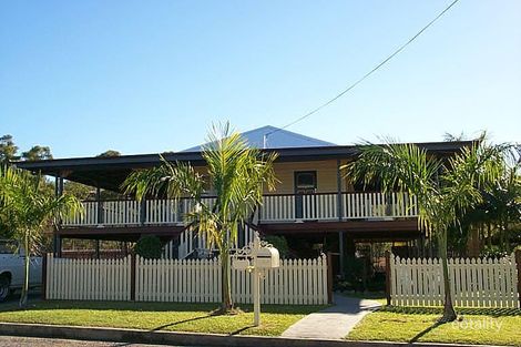 15-17 Drake St, Collinsville, QLD 4804