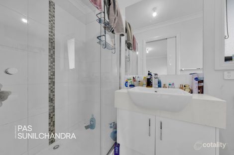 Property photo of 8 Garrard Crescent Clyde VIC 3978