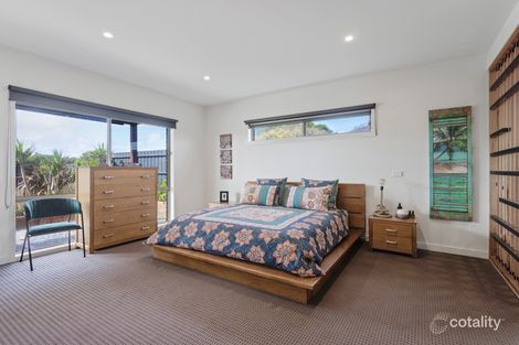 Property photo of 16 Hopetoun Crescent Surf Beach VIC 3922
