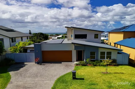 Property photo of 24 Emerald Drive Diamond Beach NSW 2430