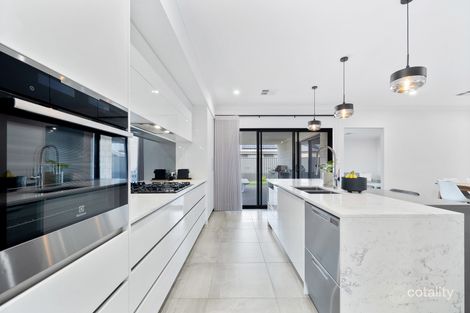 Property photo of 4 Dunite Road Piara Waters WA 6112