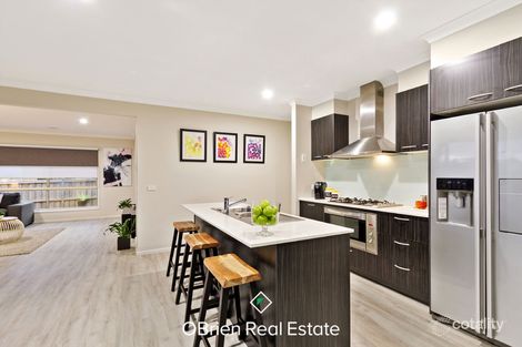 Property photo of 24 Alice Mary Road Cranbourne West VIC 3977