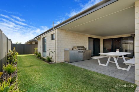 Property photo of 4 Dunite Road Piara Waters WA 6112