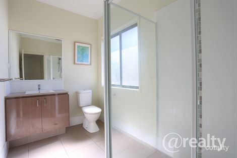Property photo of 7 Maurie Pears Crescent Pimpama QLD 4209