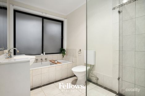 Property photo of 16 David Street Hampton Park VIC 3976