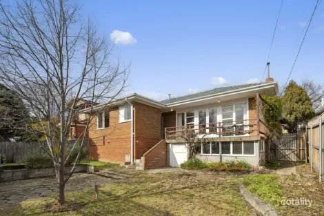 17 Getting Cres, Campbell, ACT 2612