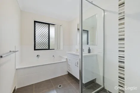 Property photo of 6 Costello Court Emerald QLD 4720