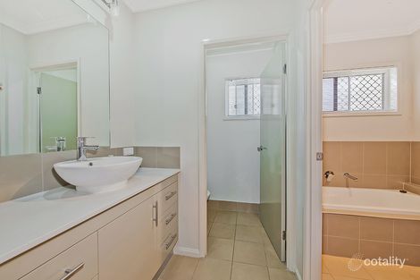 Property photo of 37 Whitby Place Thornlands QLD 4164