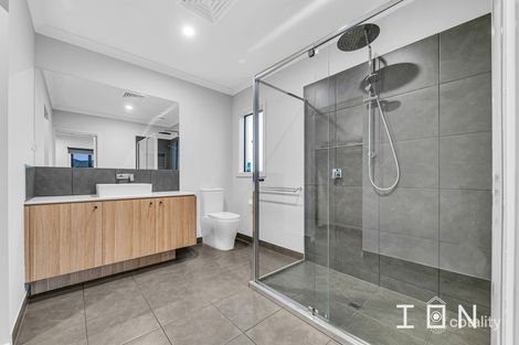 Property photo of 17 Venetia Way Cranbourne South VIC 3977