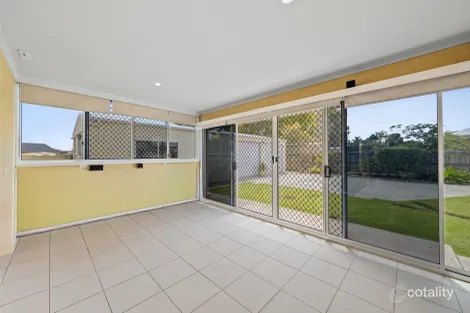 Property photo of 31 Canberra Avenue Cooloola Cove QLD 4580