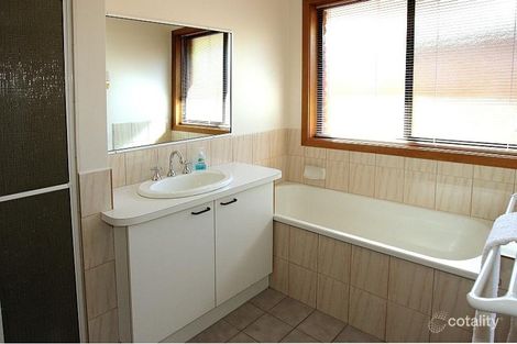 Property photo of 5 Adele Court Hoppers Crossing VIC 3029