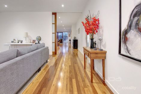 Property photo of 10 Stratheden Court Rye VIC 3941
