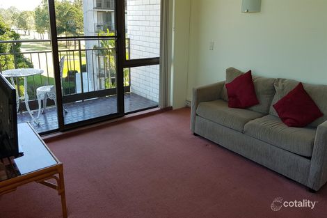 Property photo of 30/13-27 Fairway Drive Clear Island Waters QLD 4226
