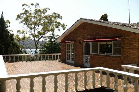 Property photo of 11 Careel Bay Crescent Avalon Beach NSW 2107