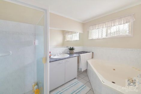 Property photo of 11 Village Way Little Mountain QLD 4551