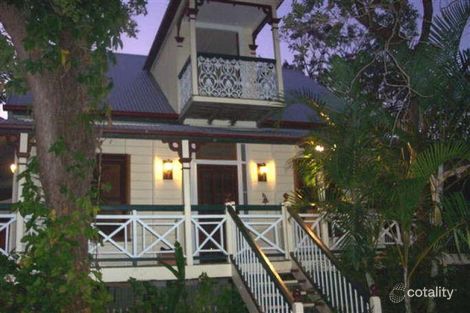 32 Riddell St, Bulimba, QLD 4171