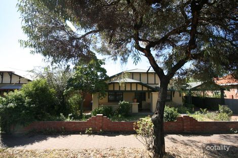 8 Rosslyn Ave, Clarence Park, SA 5034