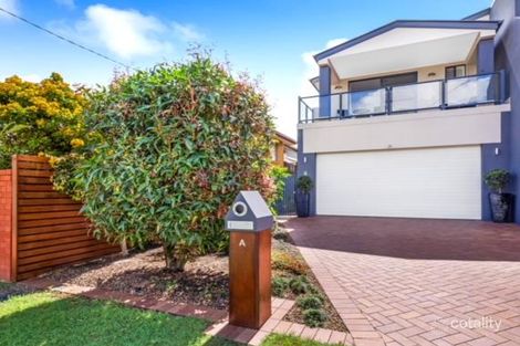 1/23 Eider Ave, Paradise Point, QLD 4216