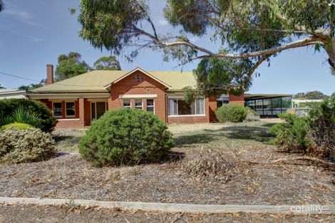 9 Tumby Bay Rd, Cummins, SA 5631