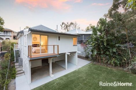 Property photo of 25 Equinox Street Taringa QLD 4068