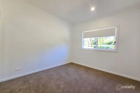 Property photo of 5 Mavick Crescent Leumeah NSW 2560