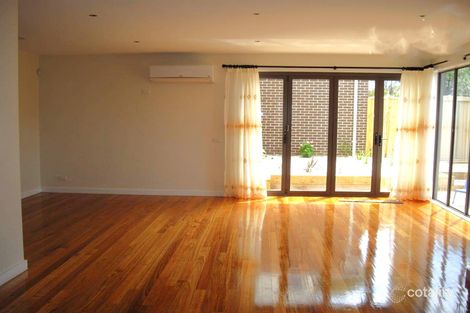 Property photo of 4/27 Jacqueline Road Mount Waverley VIC 3149