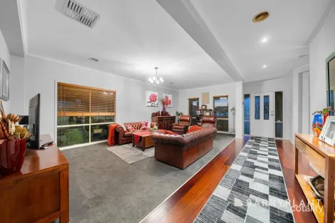 Property photo of 36 Cityview Crescent Tarneit VIC 3029