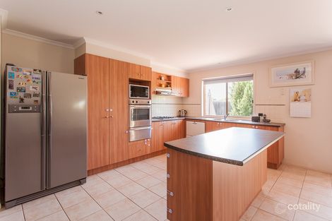 Property photo of 3 Lydeamore Place Kurunjang VIC 3337