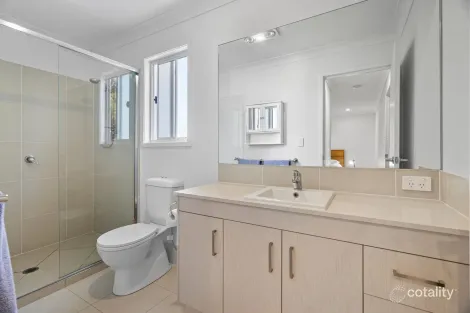 Property photo of 11/129 Barbaralla Drive Springwood QLD 4127